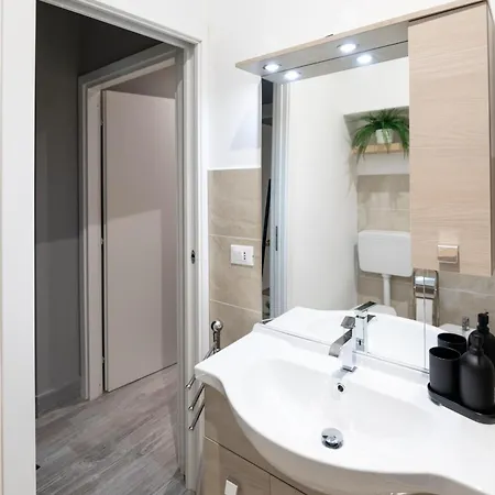 La Romantica Mole Apartment Turin